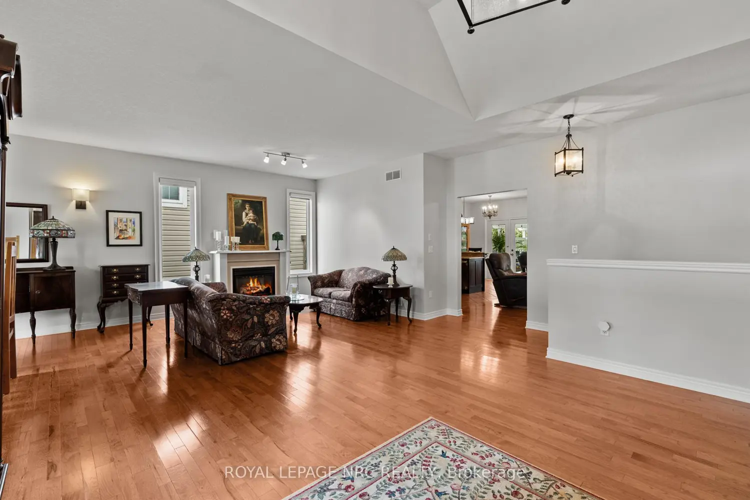 31 Annmarie Drive photo 2