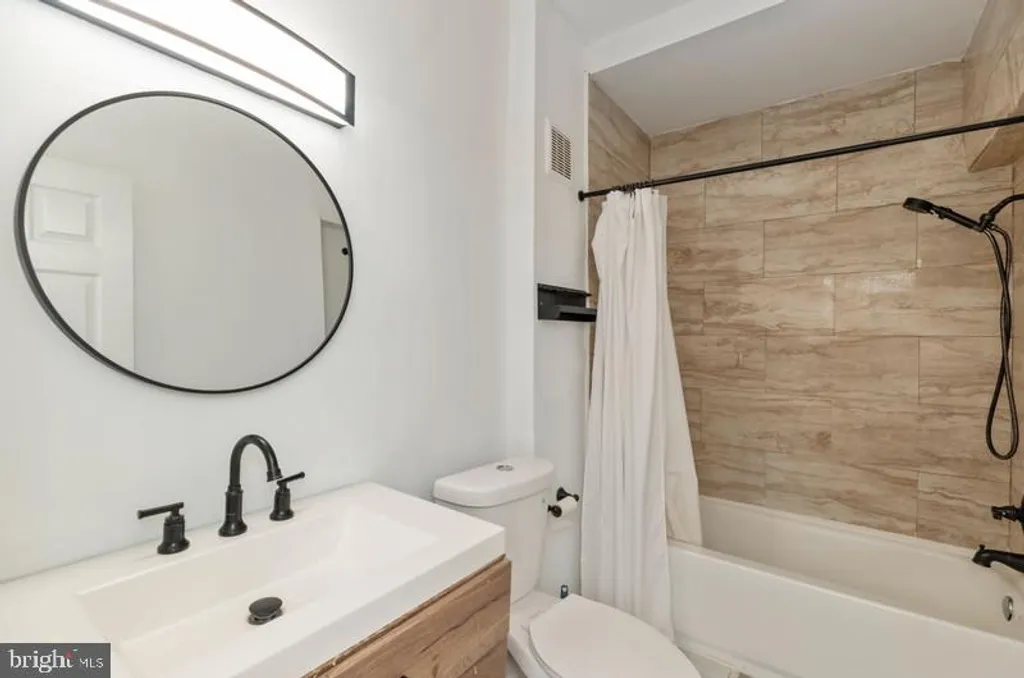 2627 Cecil Avenue, Baltimore, MD 21218