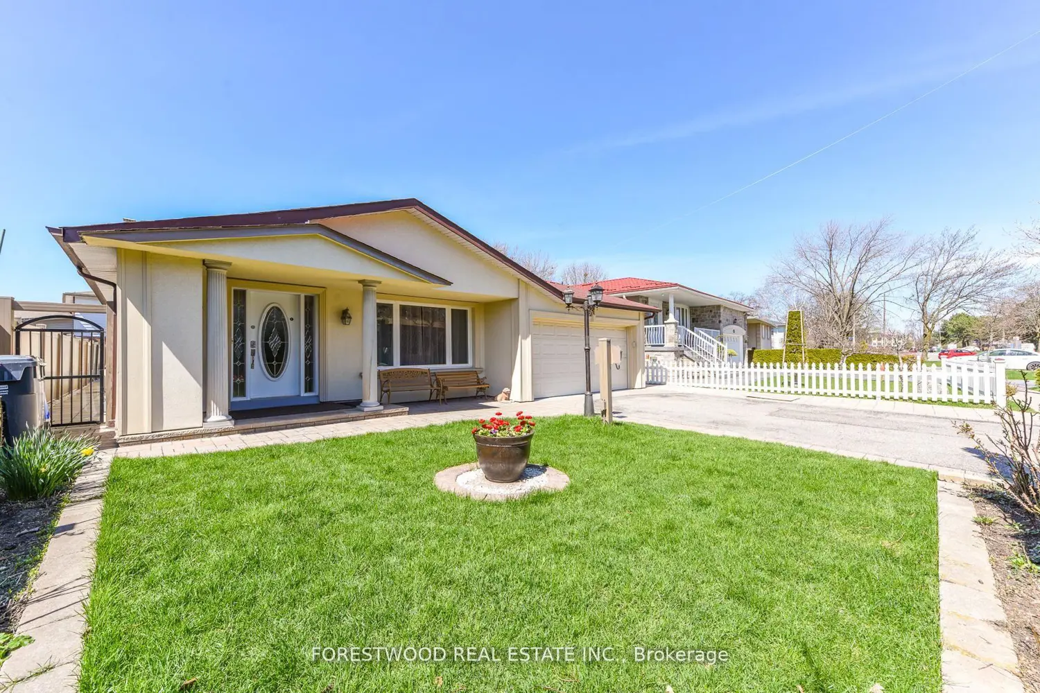 571 Silver Creek Boulevard