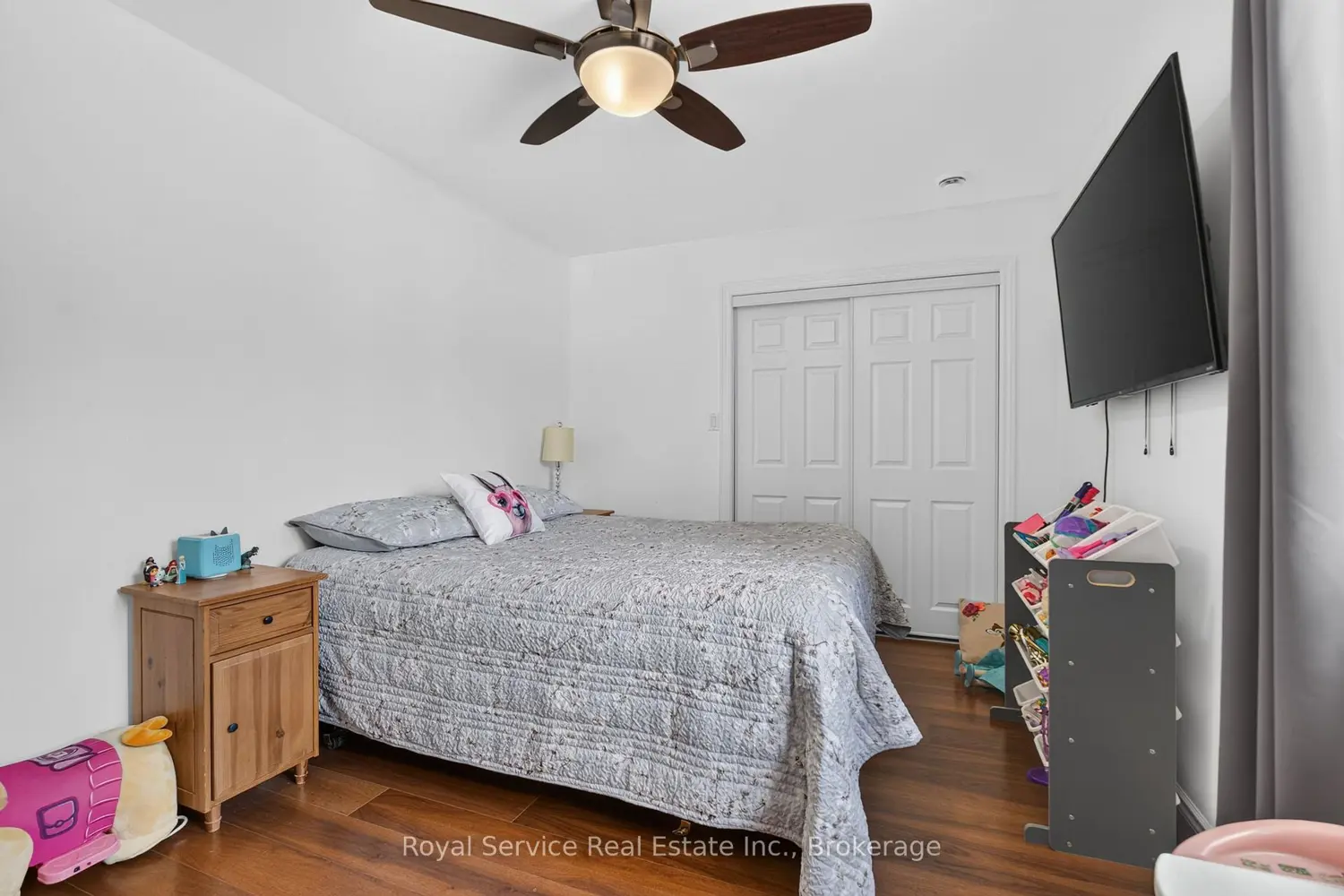 1022 Palace Road photo 4