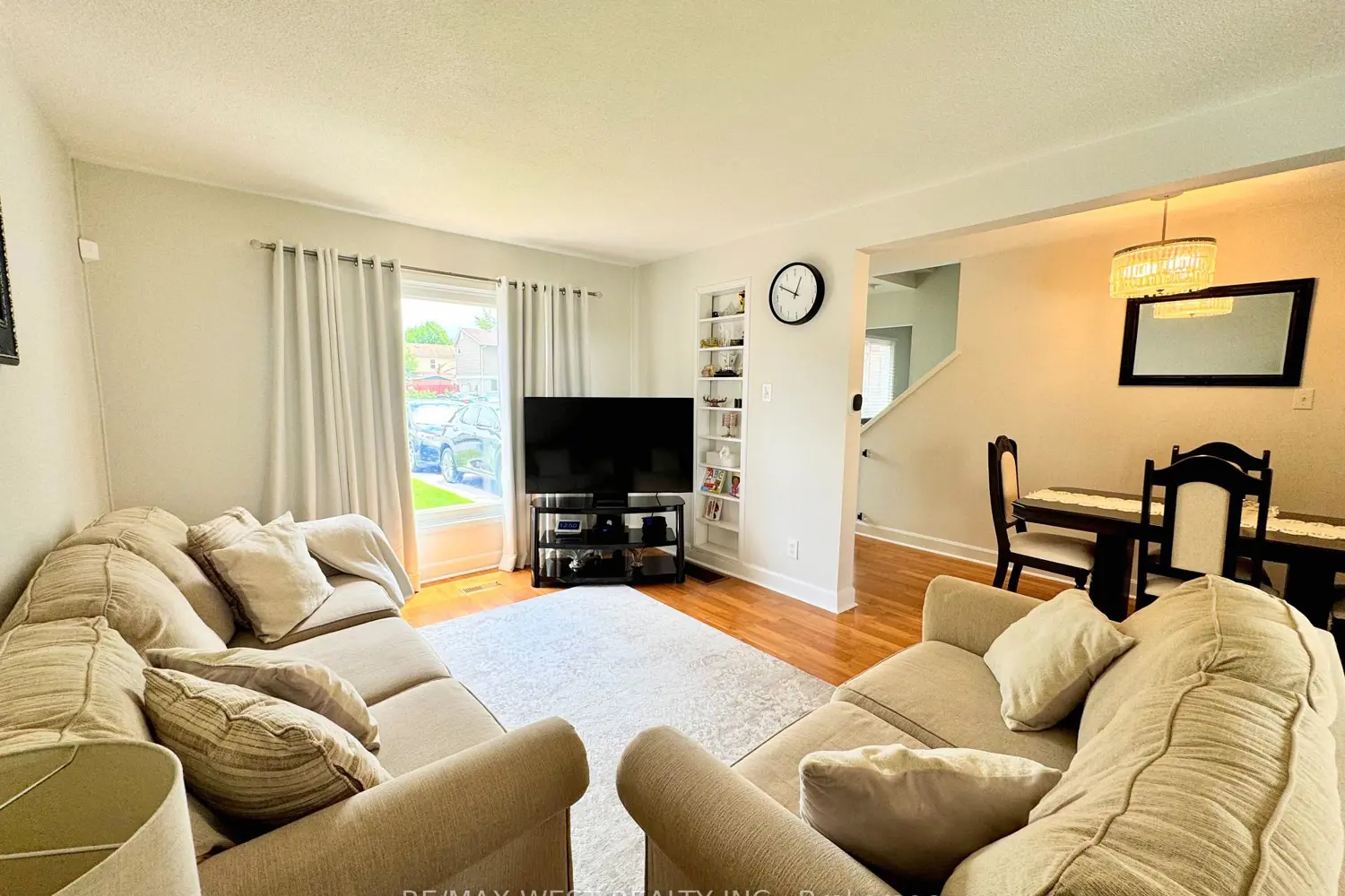 10 Hardcastle Court photo 5