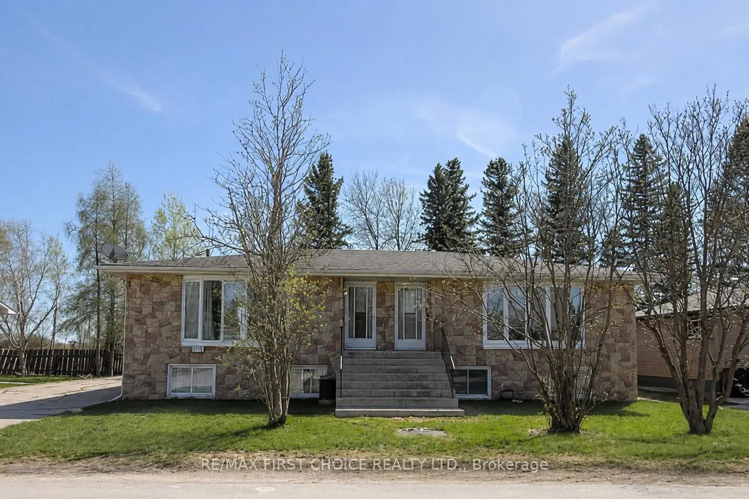 113 Cedar Crescent