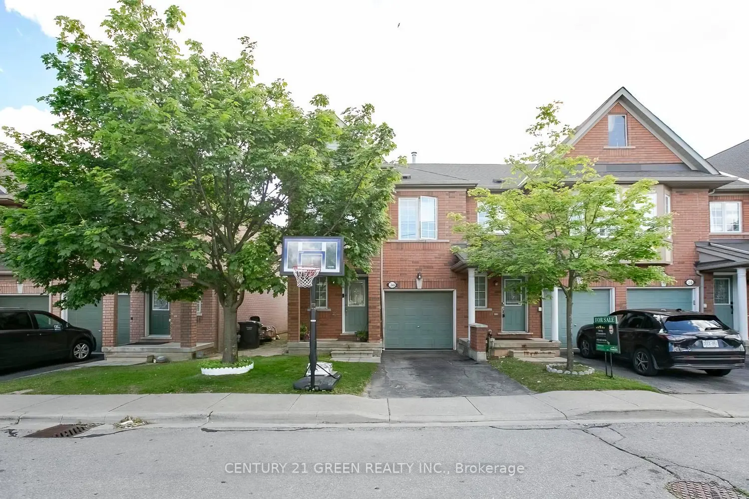 770 Othello Court 38