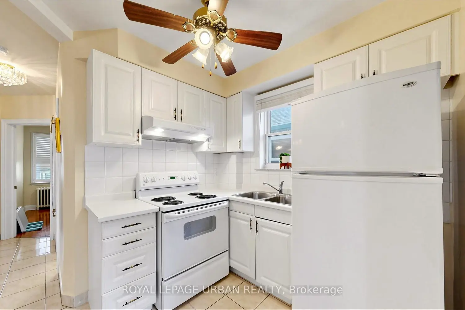 202 Virginia Avenue photo 5