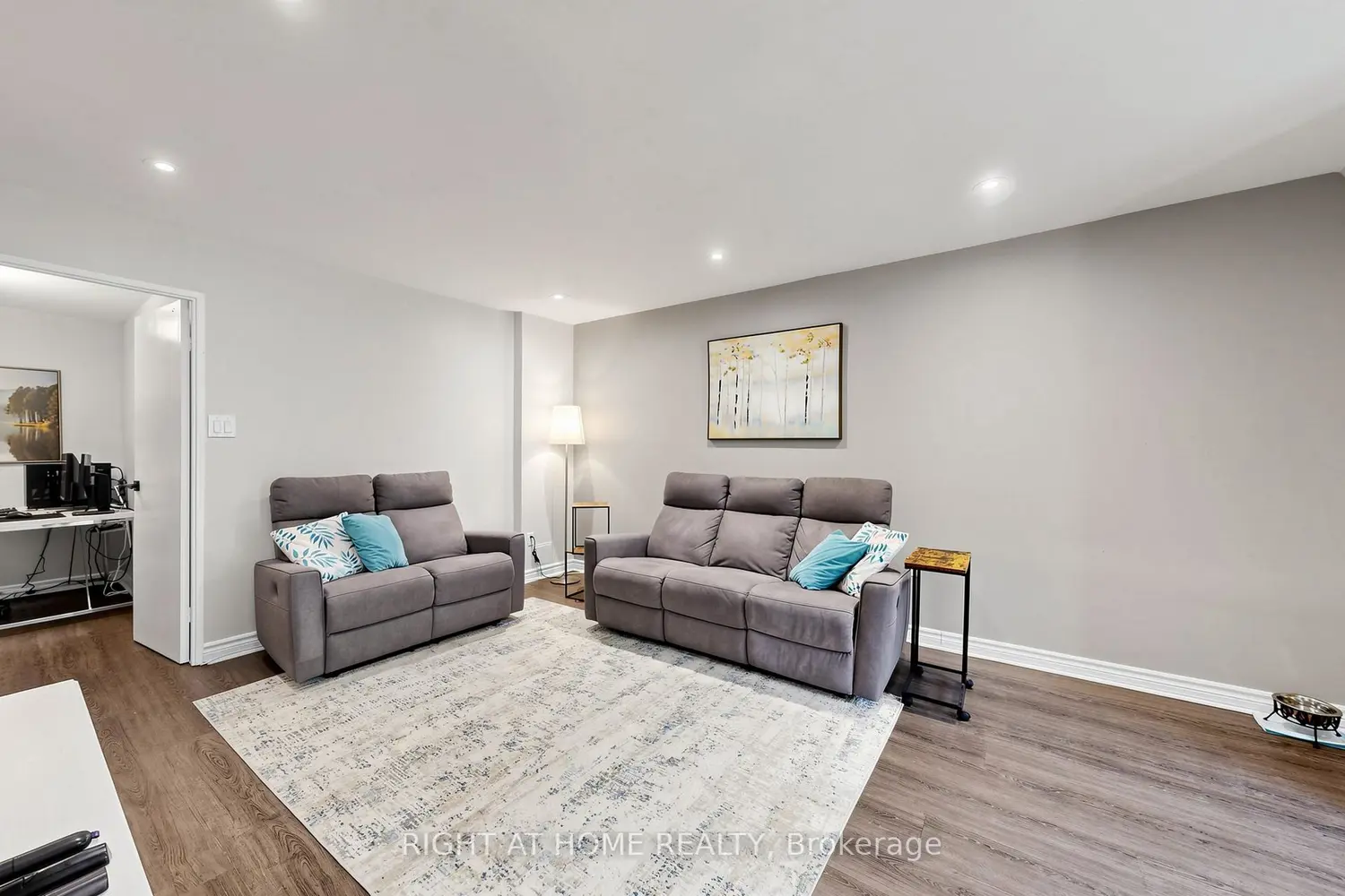 2001 Bonnymede Drive 172
