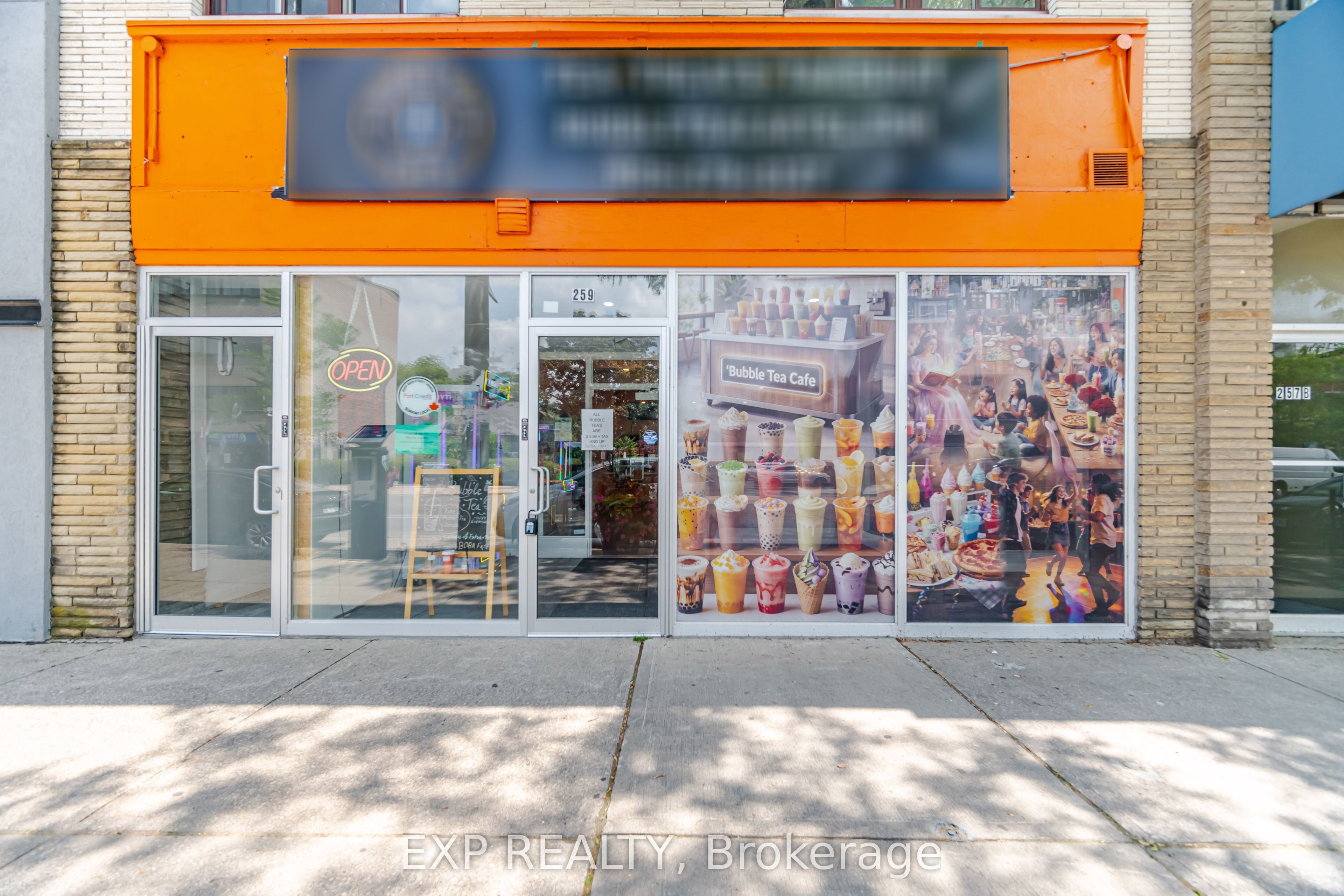 Main-259 Lakeshore Road E, Mississauga, ON, L5G 1G8