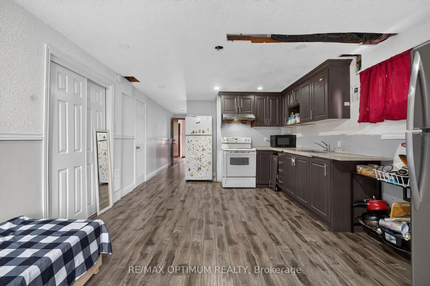 18 Curtis Drive photo 5