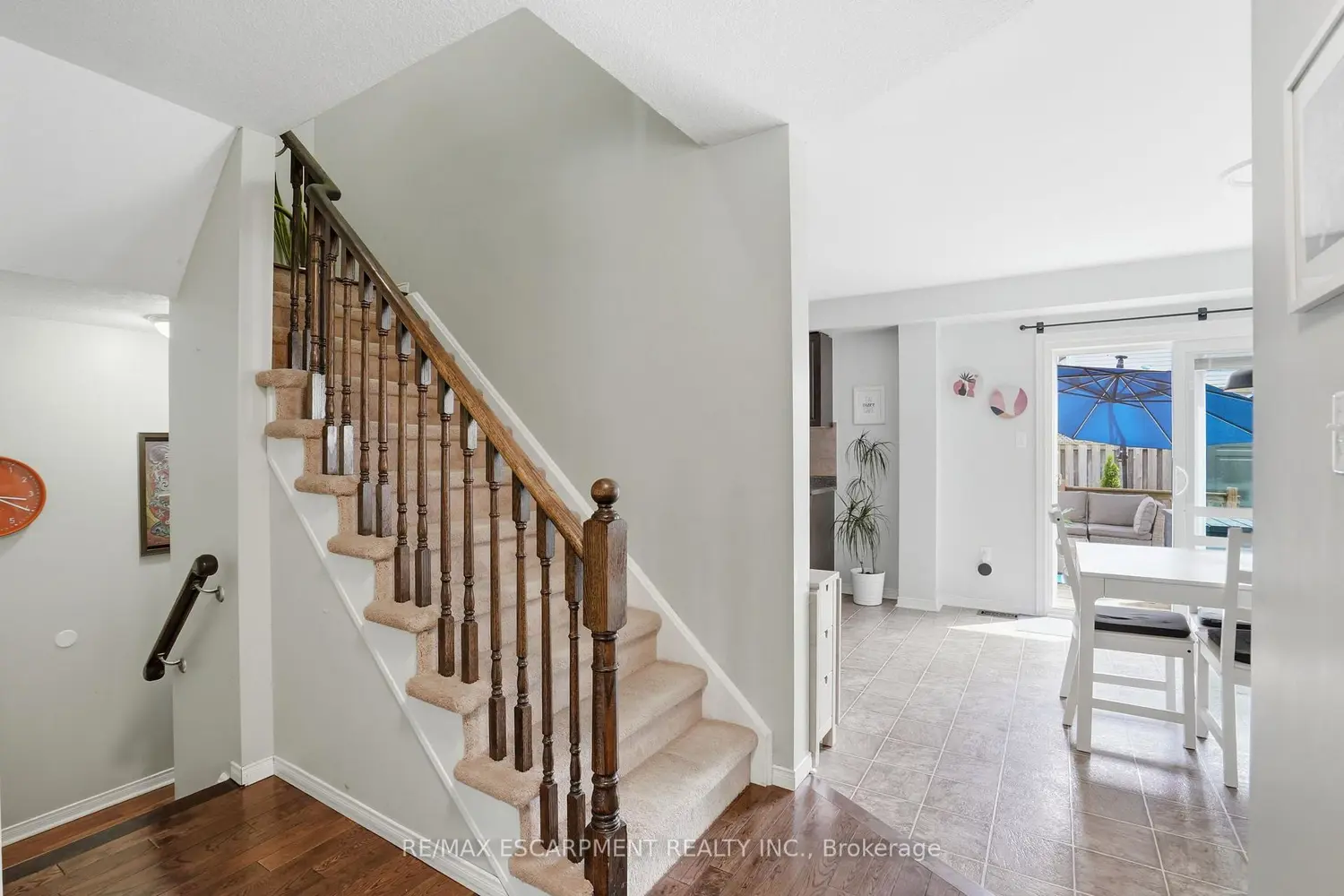 263 Windwood Drive photo 5