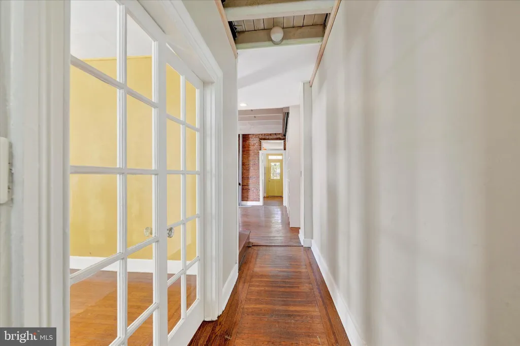 3600 Hooper Avenue, Baltimore, MD 21211 photo 4