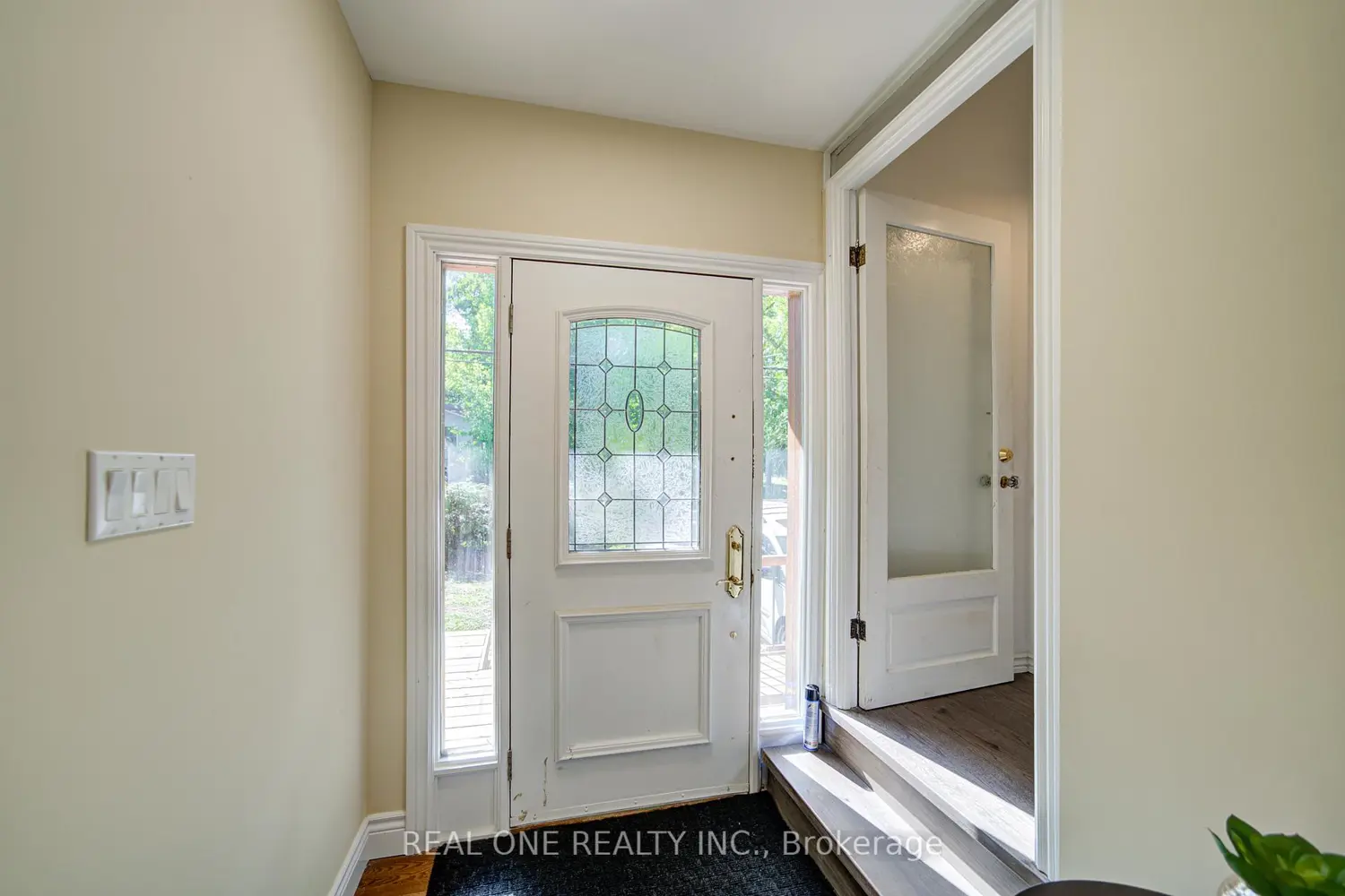 86 Morrison Avenue photo 2