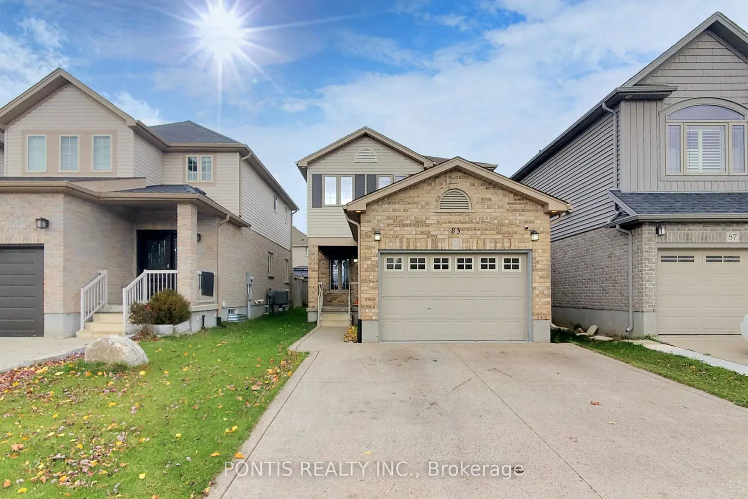 83 Hinrichs Crescent