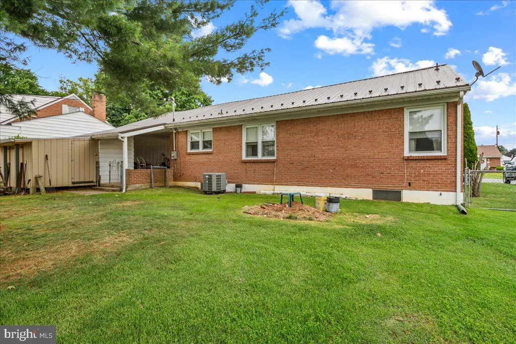 9710 Driftwood Lane, Hagerstown, MD 21740