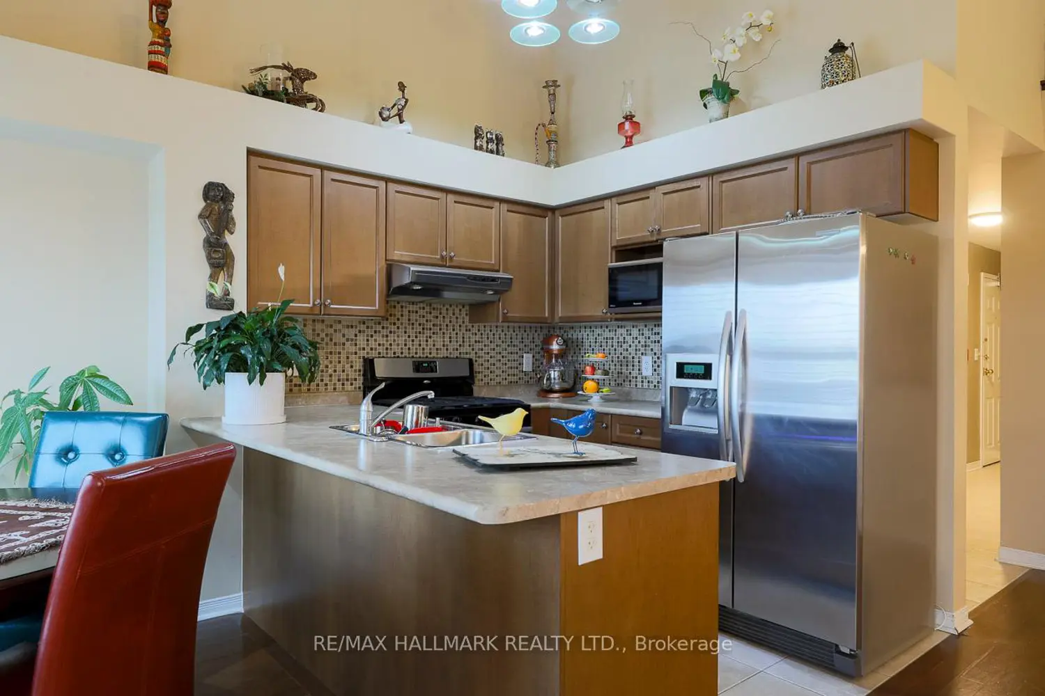 649D Warden Avenue 24 photo 5
