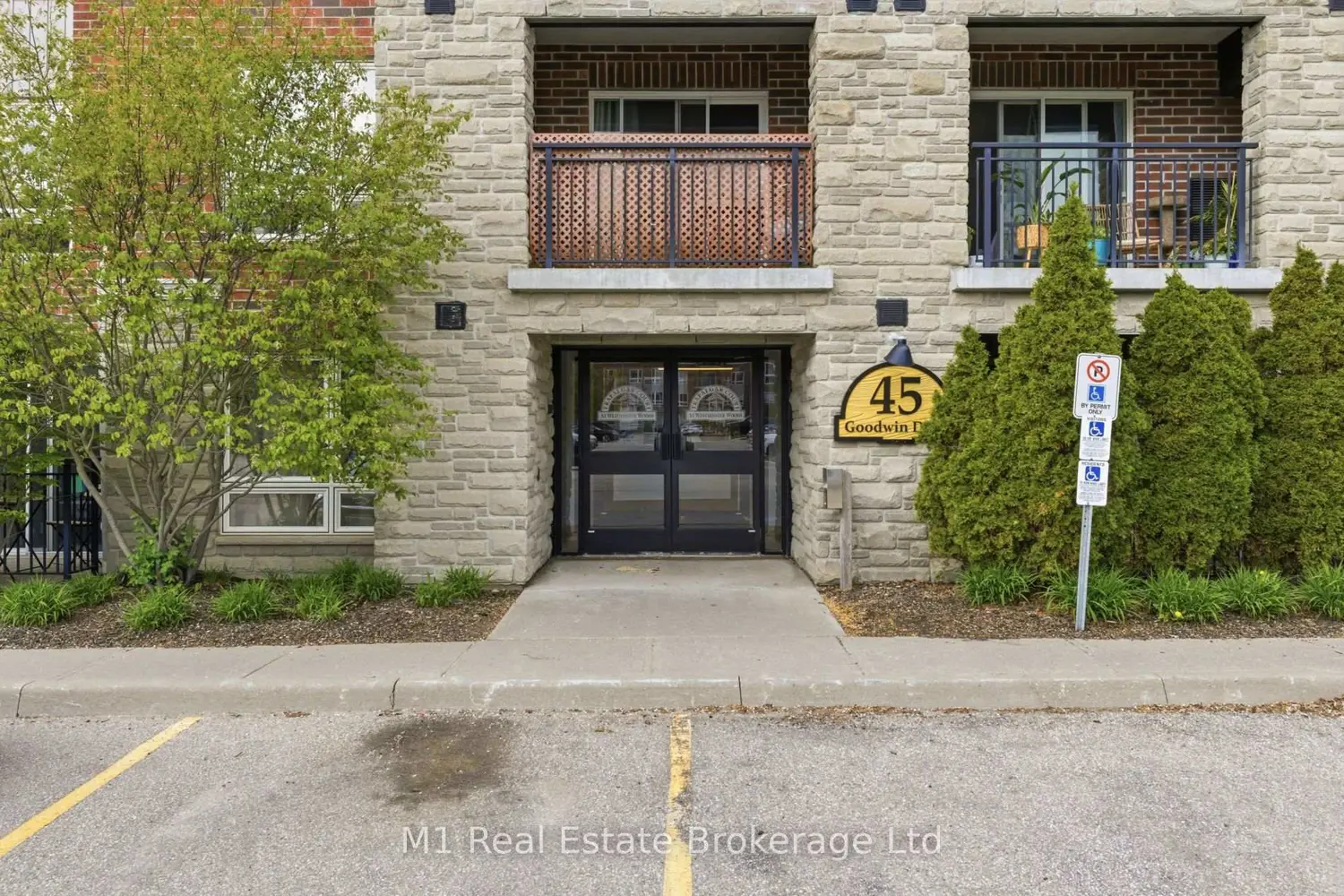 45 Goodwin Drive 311 photo 3