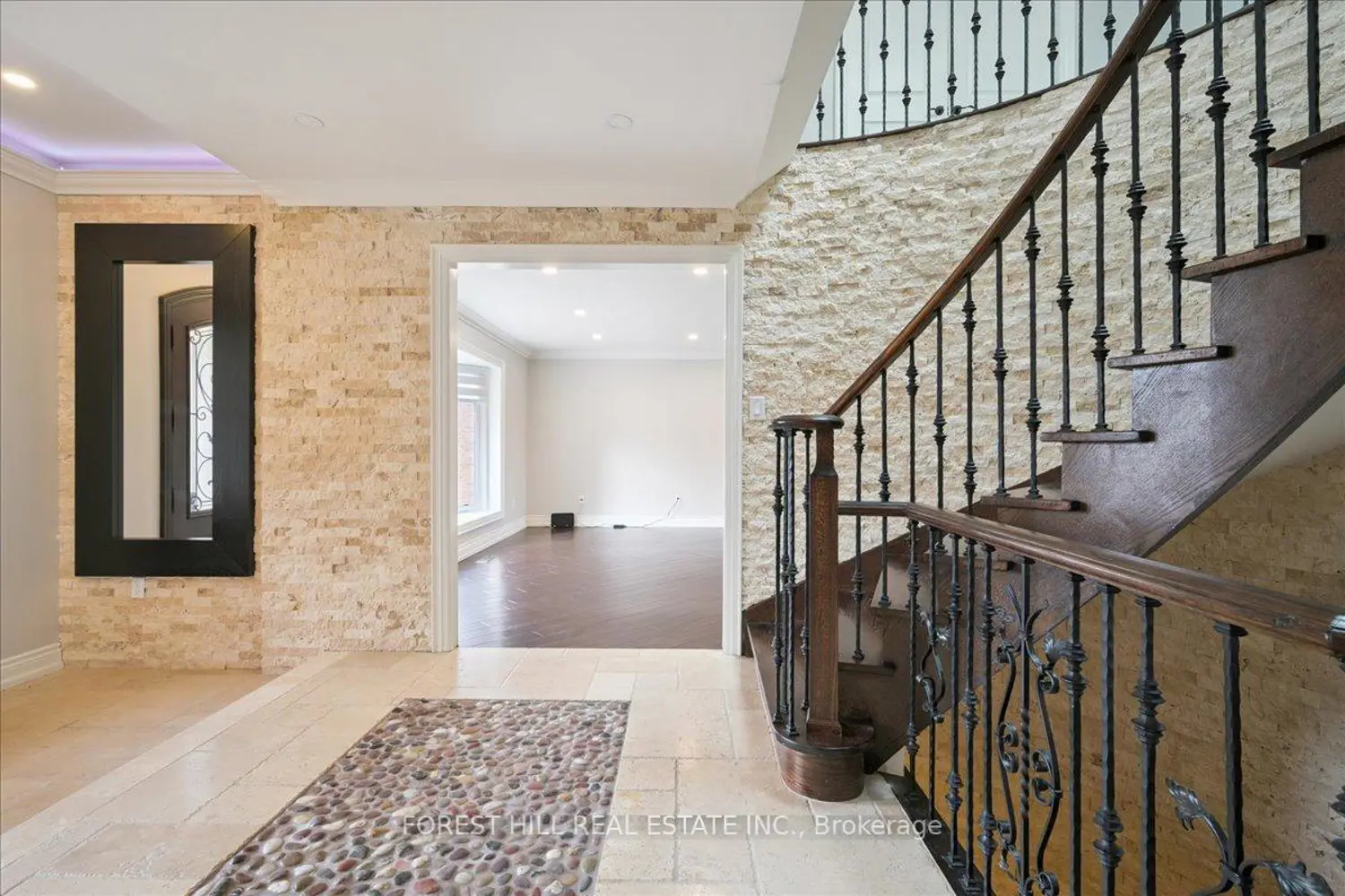2579 Kenna Court