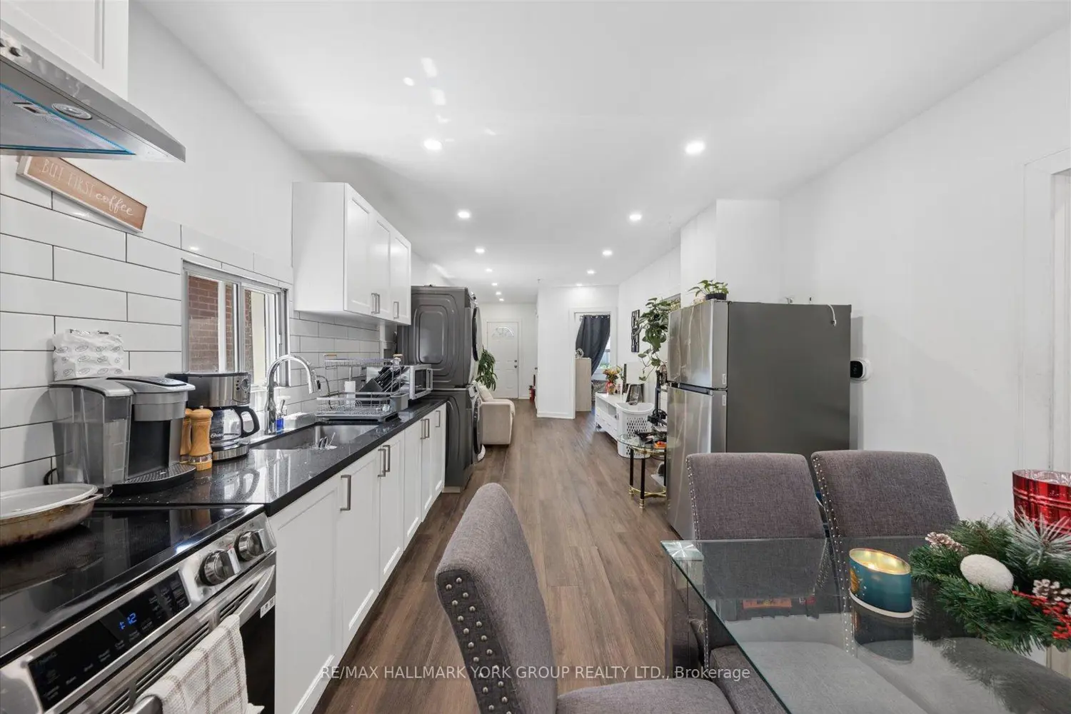 49 Cordella Avenue photo 3