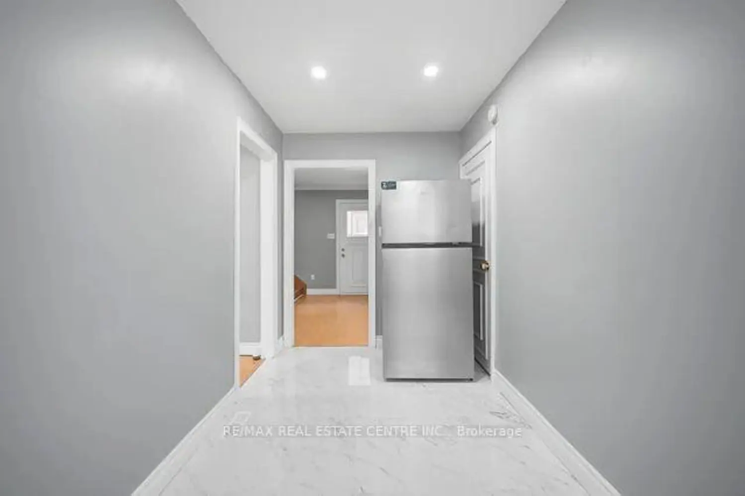 53 Farmhill Court photo 3