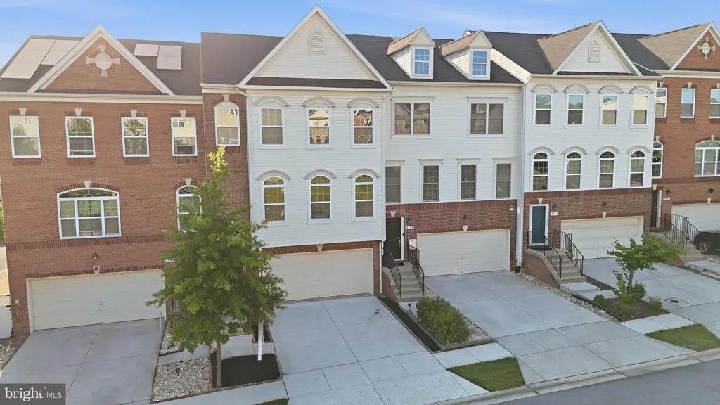 8597 Crooked Tree Lane, Laurel, MD 20724 photo 5