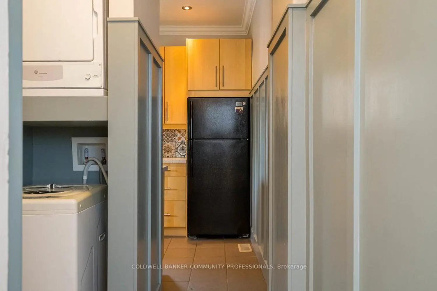 146 Forest Avenue photo 4
