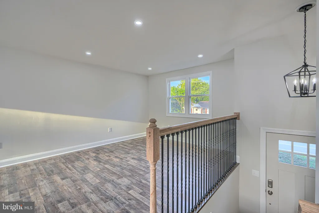 7518 Harmans Road, Harmans, MD 21077 photo 4