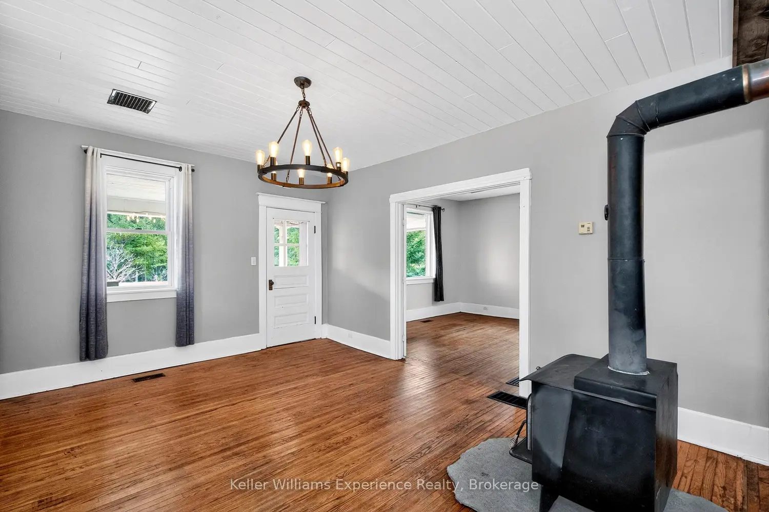 2936 Flos 6 Road photo 5