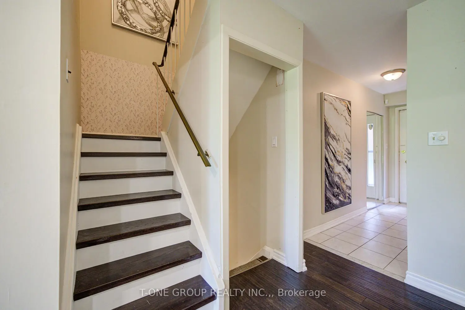 6 Esterbrooke Avenue 94 photo 4