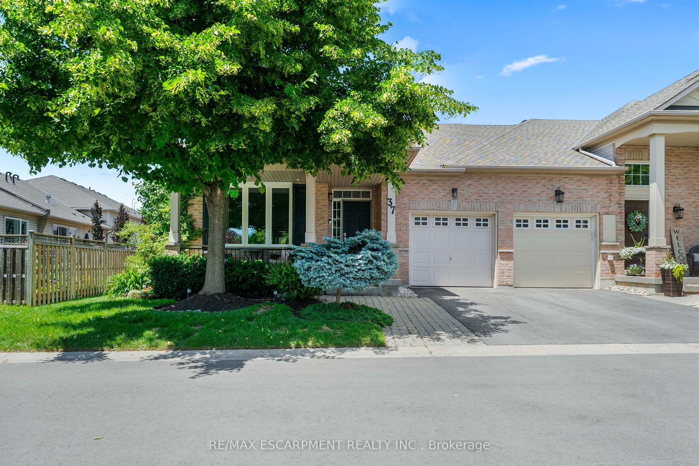 37-2243 Turnberry Road, Burlington, ON, L7M 4Y5