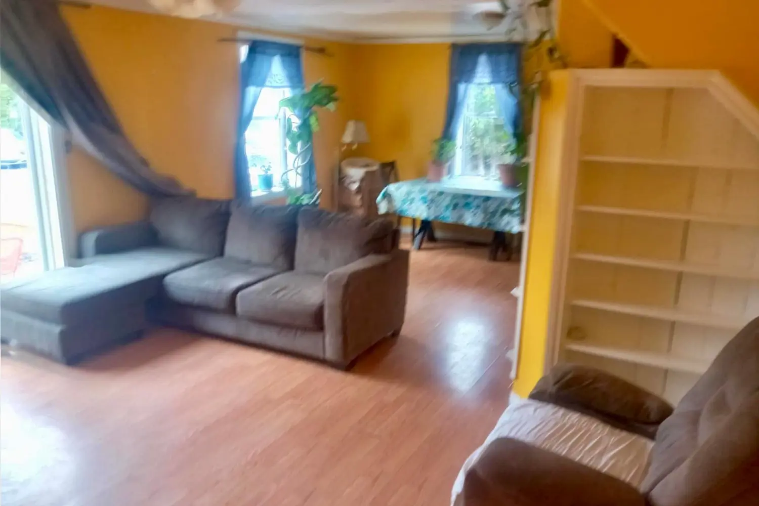32 Martin Avenue photo 5
