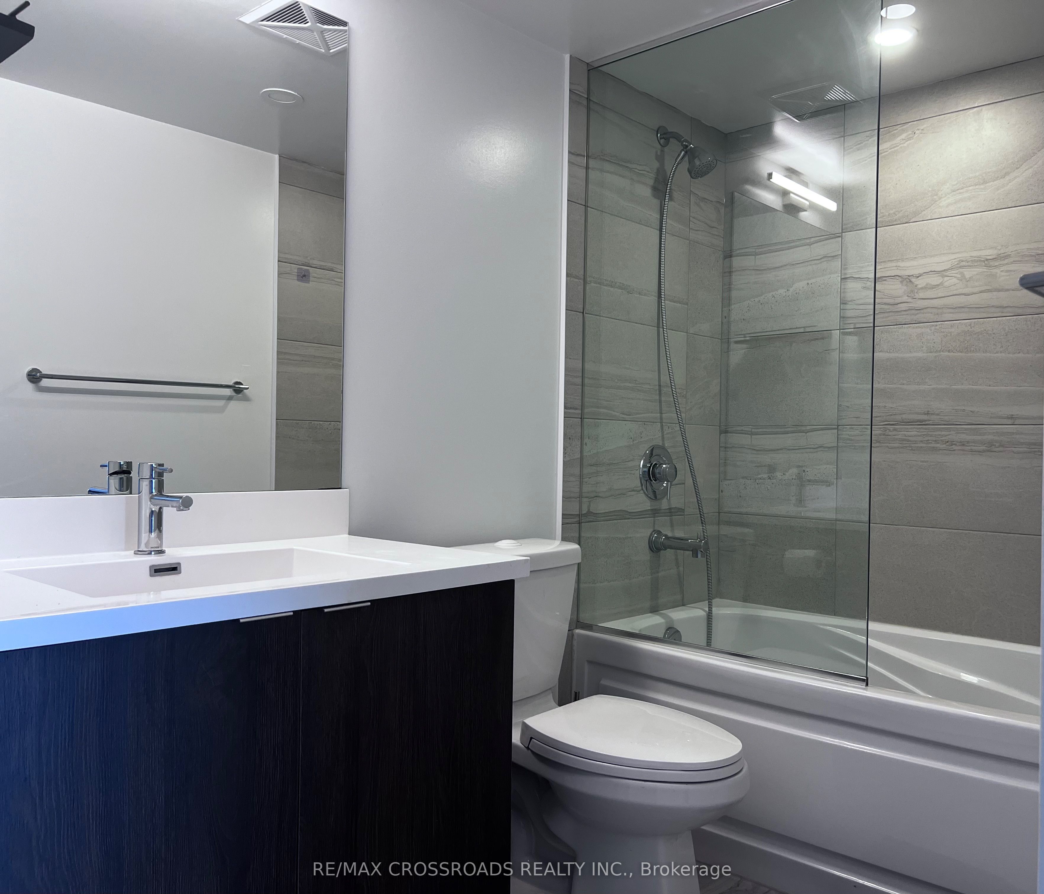 PH111-219 Dundas Street E, Toronto, ON, M5A 0V1 photo 5