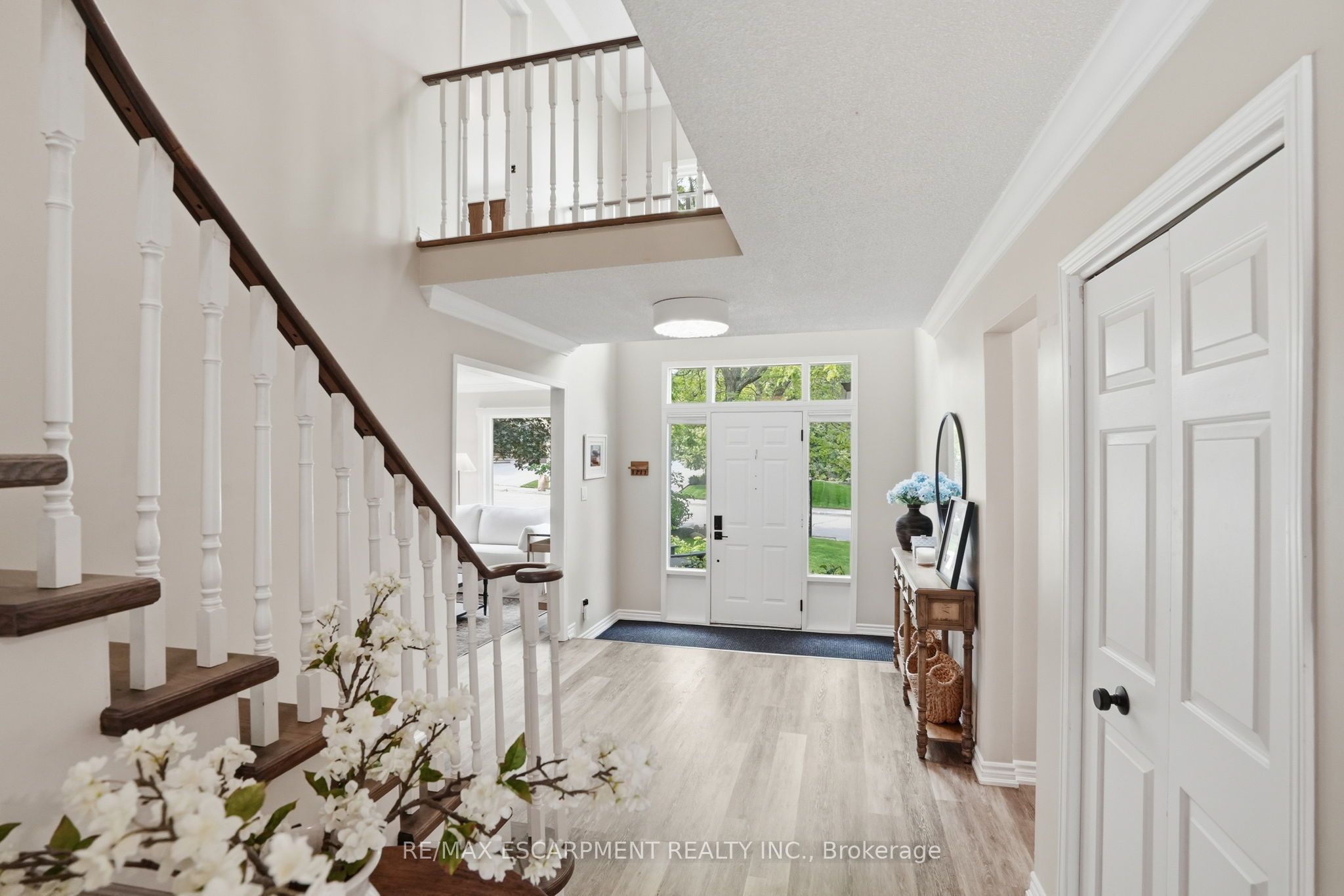 92 Jerome Park Drive, Hamilton, ON, L9H 6H3 photo 5