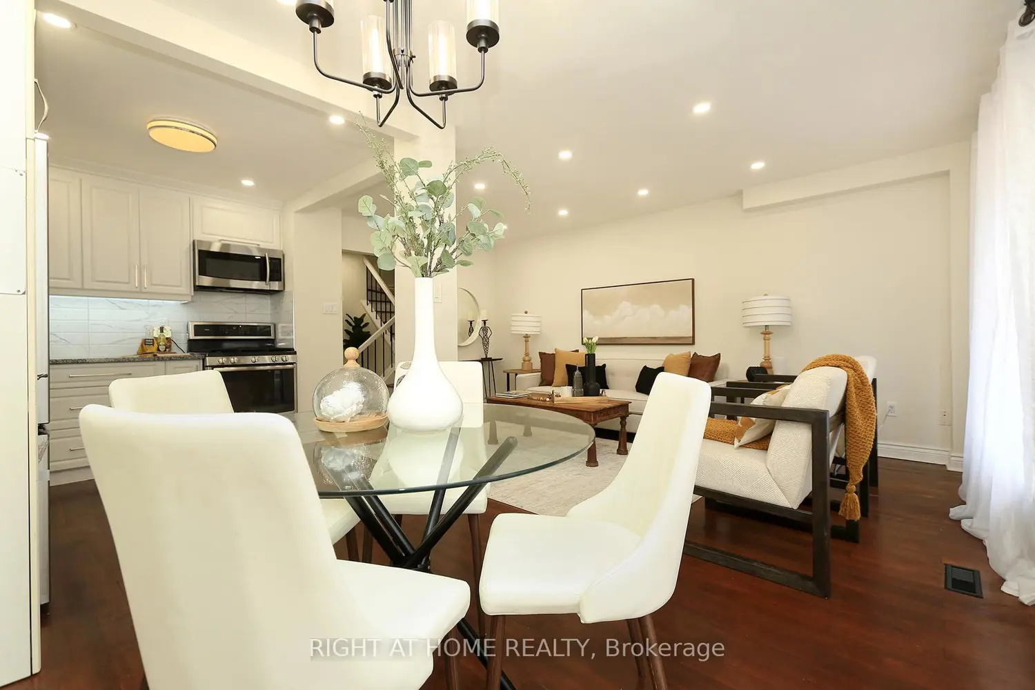 6 Snapdragon Drive photo 3