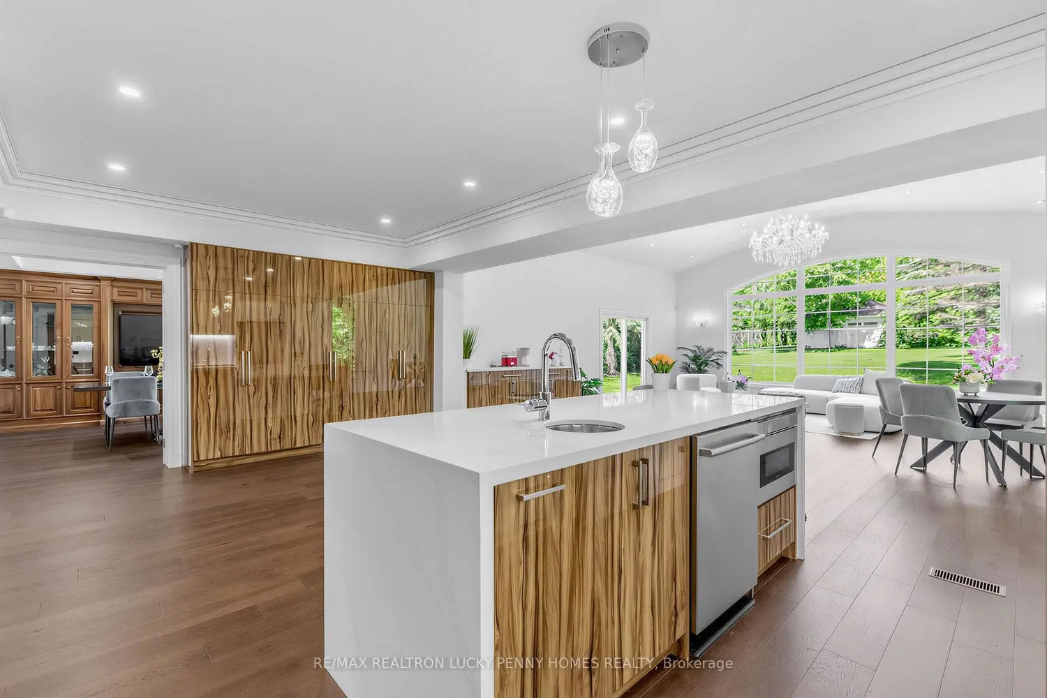 35 Cachet Parkway photo 5