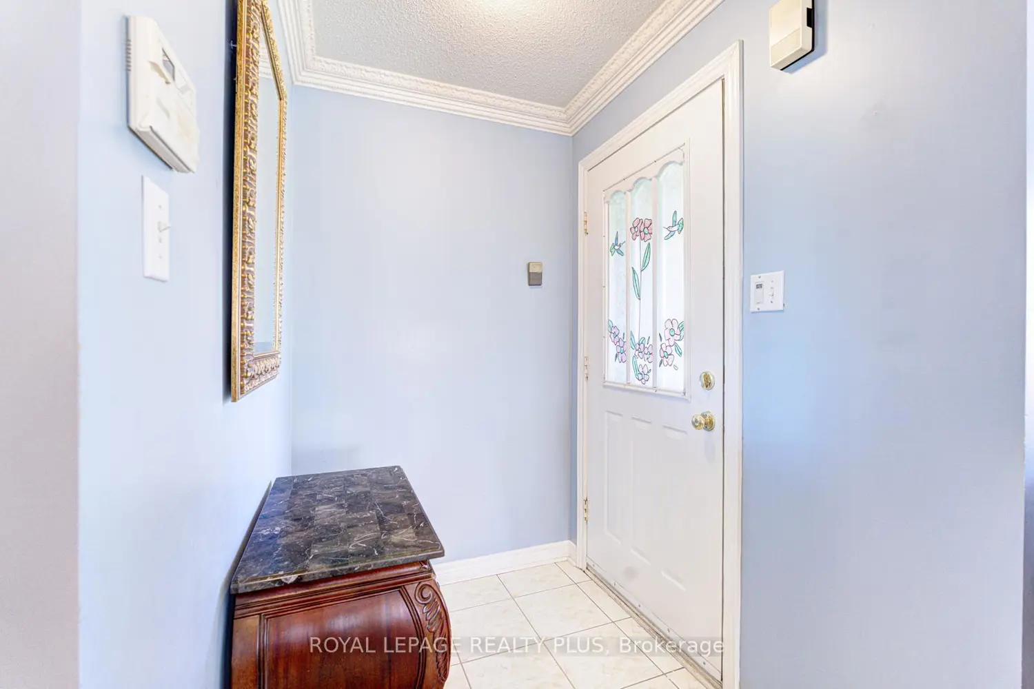 5658 Glen Erin Drive 1 photo 2