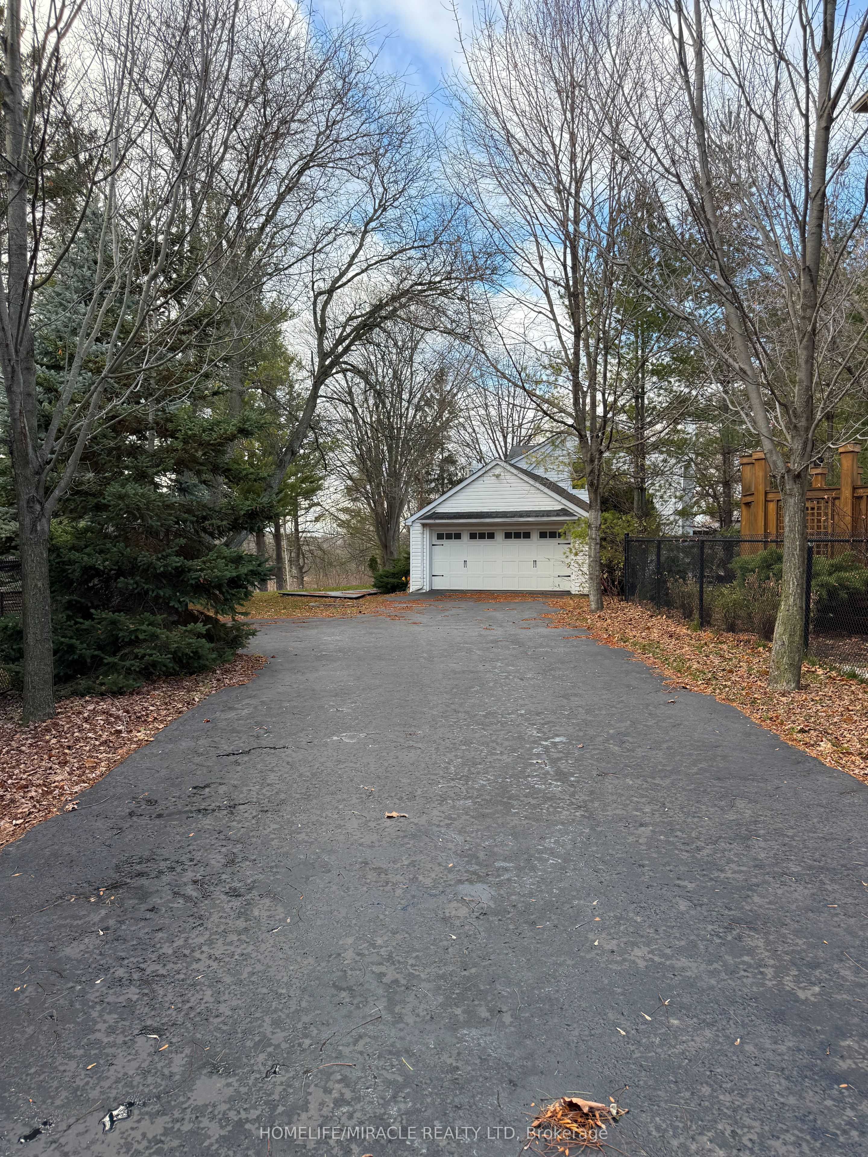 10 Yorkton Boulevard, Markham, ON, L6C 0J9 photo 3