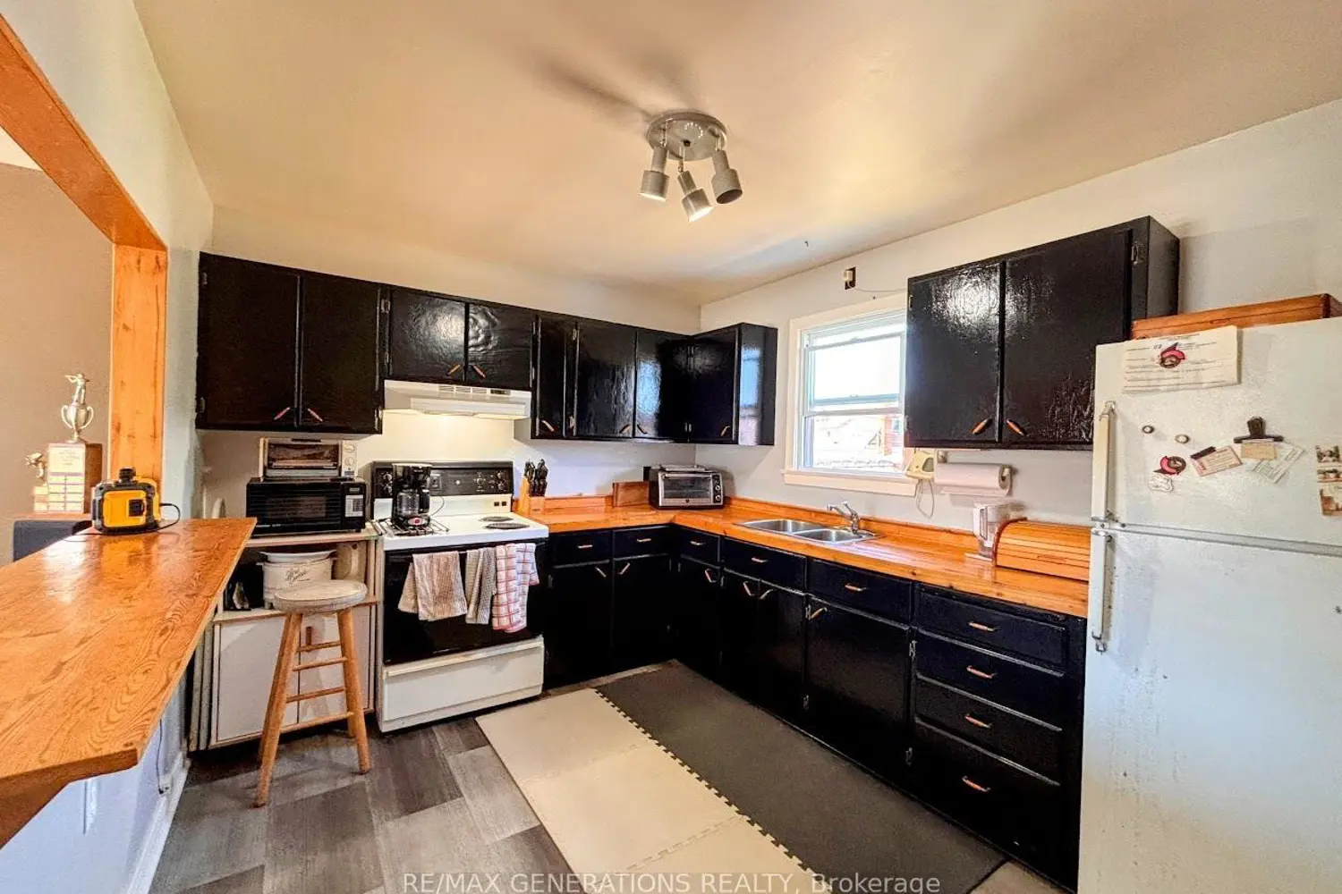 25 Neebig Avenue photo 2