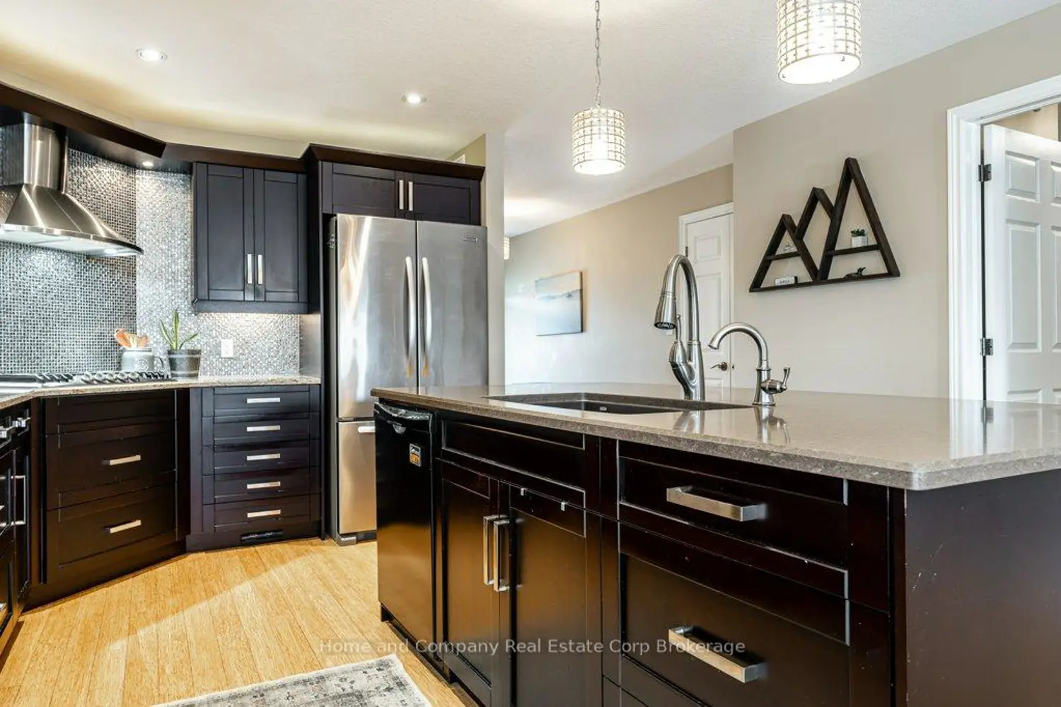 22 Findlay Place photo 3
