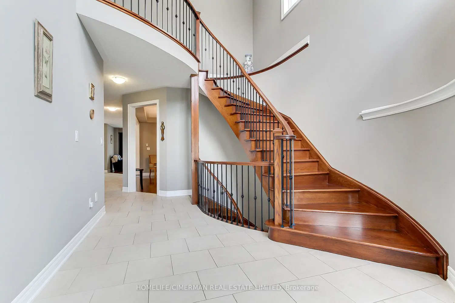88 Chelsea Crescent photo 4