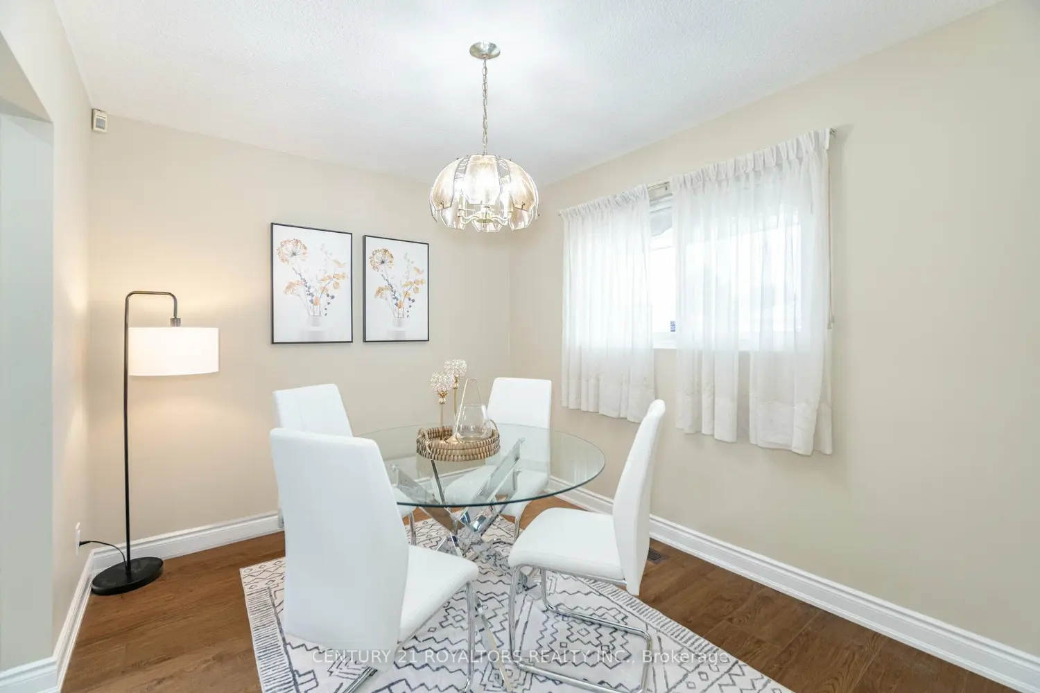 21 Jersey Avenue photo 4