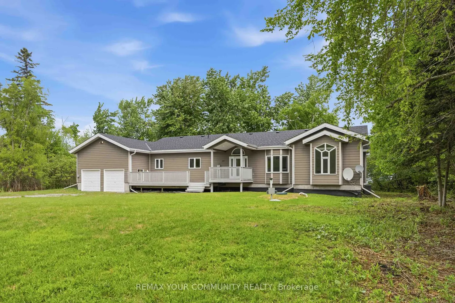 1699 Chief Joseph Snake Road photo 2