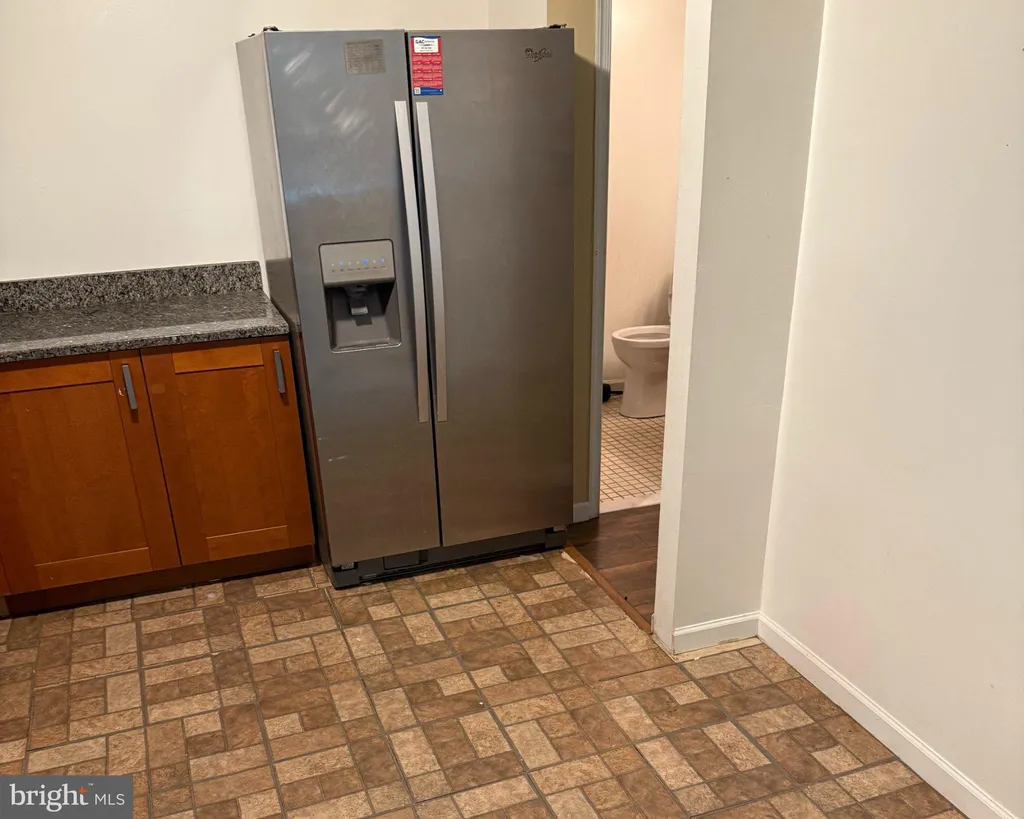 19555 Brassie Place Unit 9, Montgomery Village, MD 20886