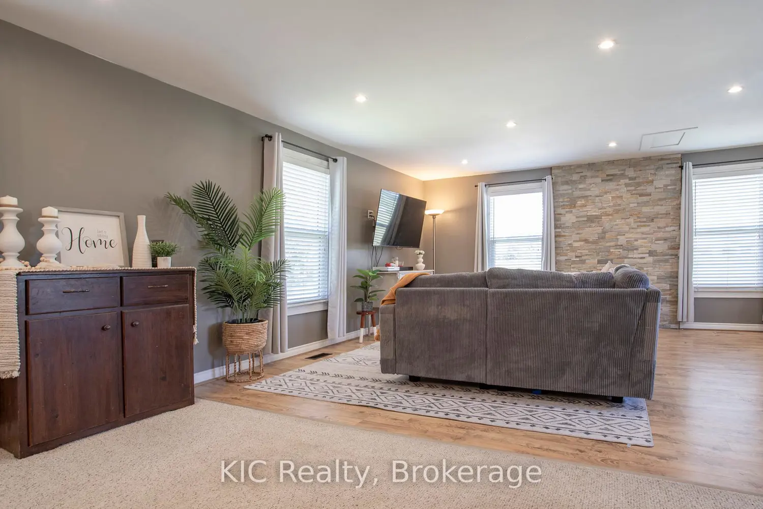 1311 Charles Street photo 3
