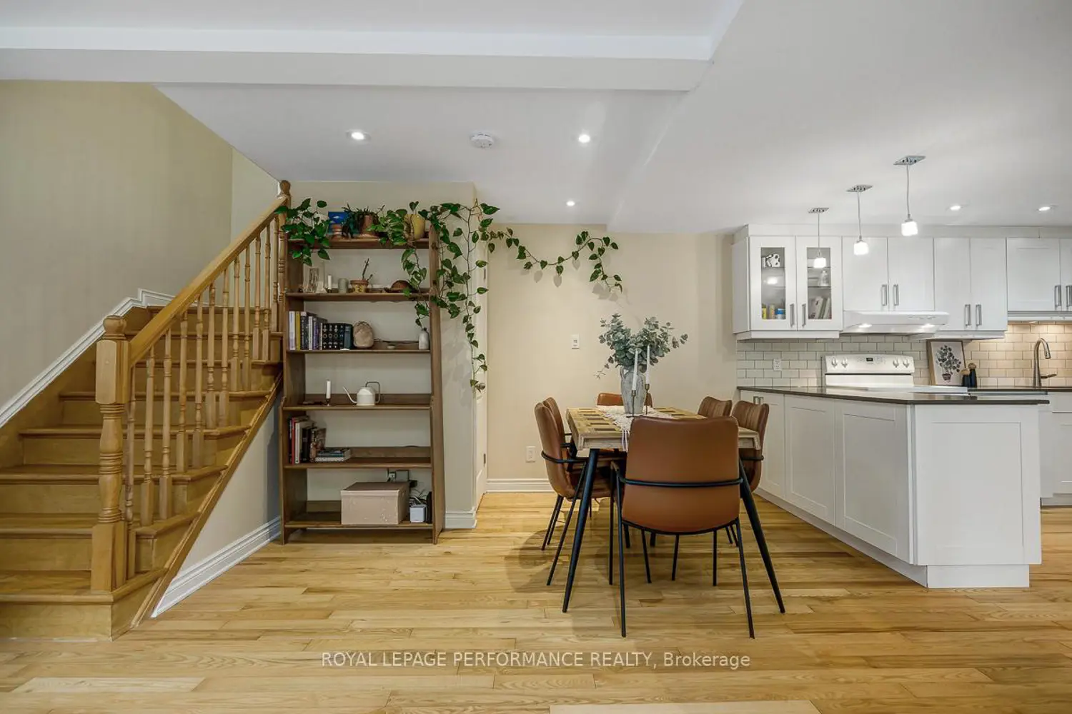 6 Hilda Street photo 3
