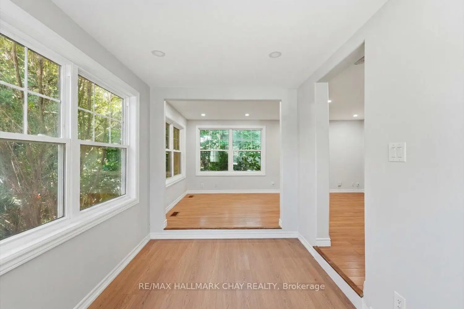 2022 St John's Road photo 2