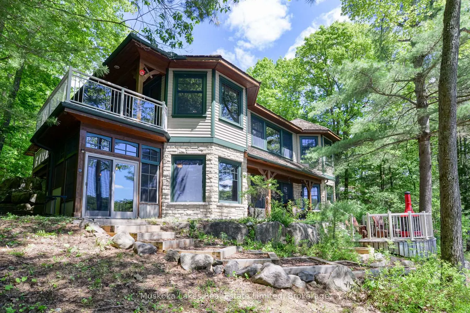 45 Estate Drive photo 2