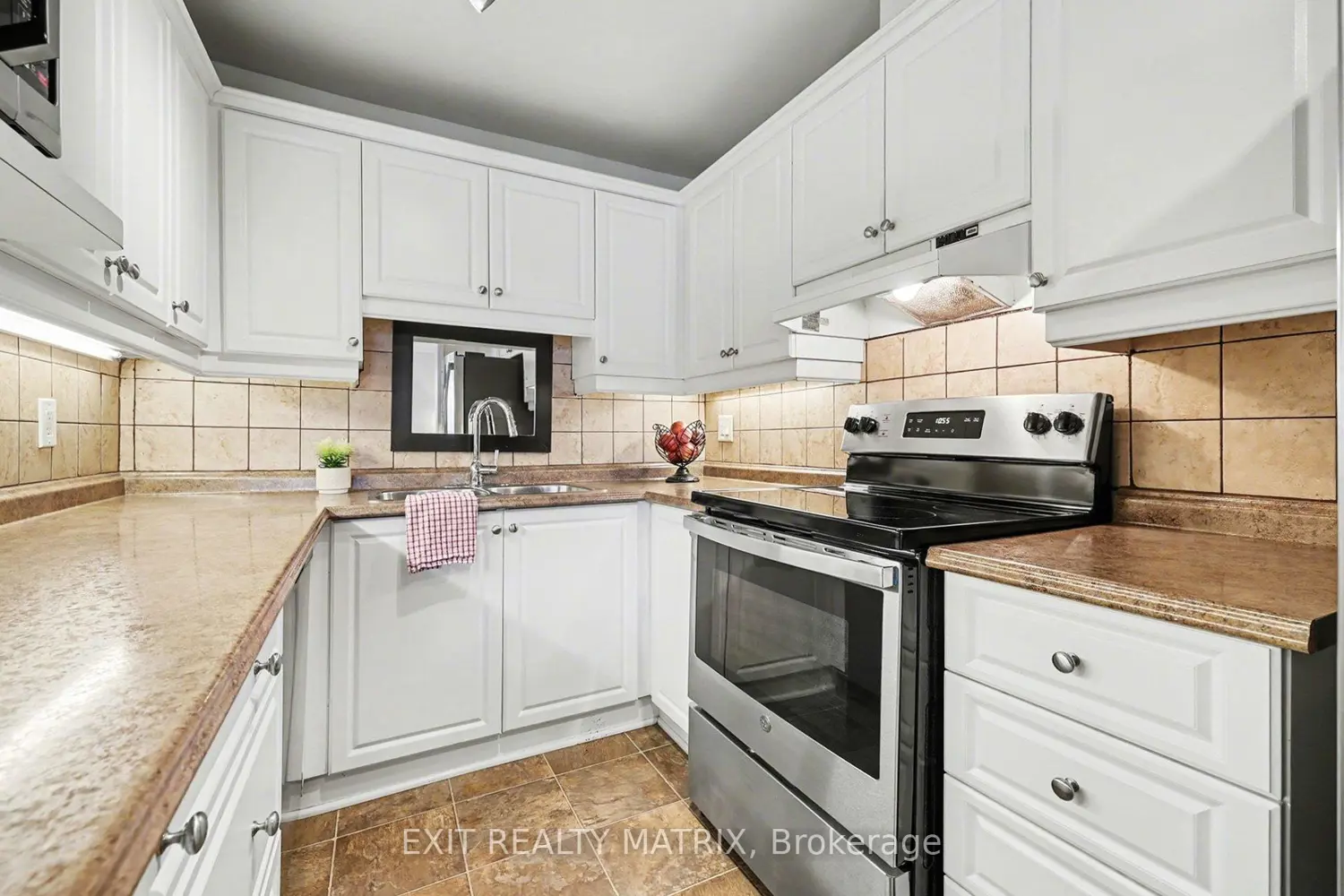 112 Castlefrank Road photo 5