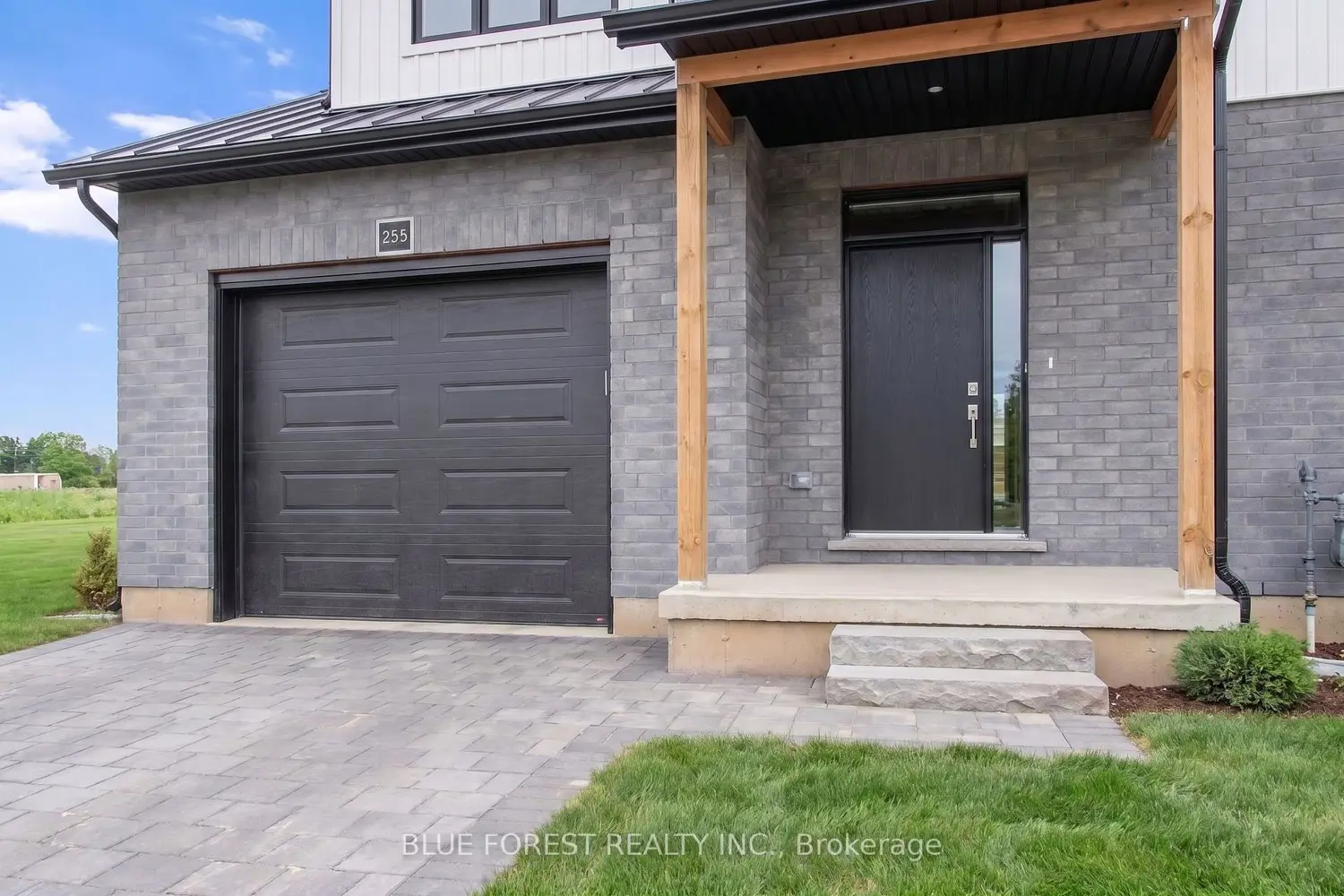 Lot 6 Mctavish Street photo 2
