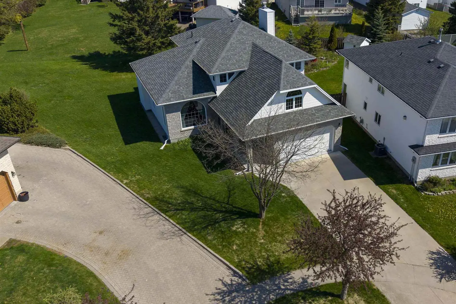 113 Princeton Place photo 2