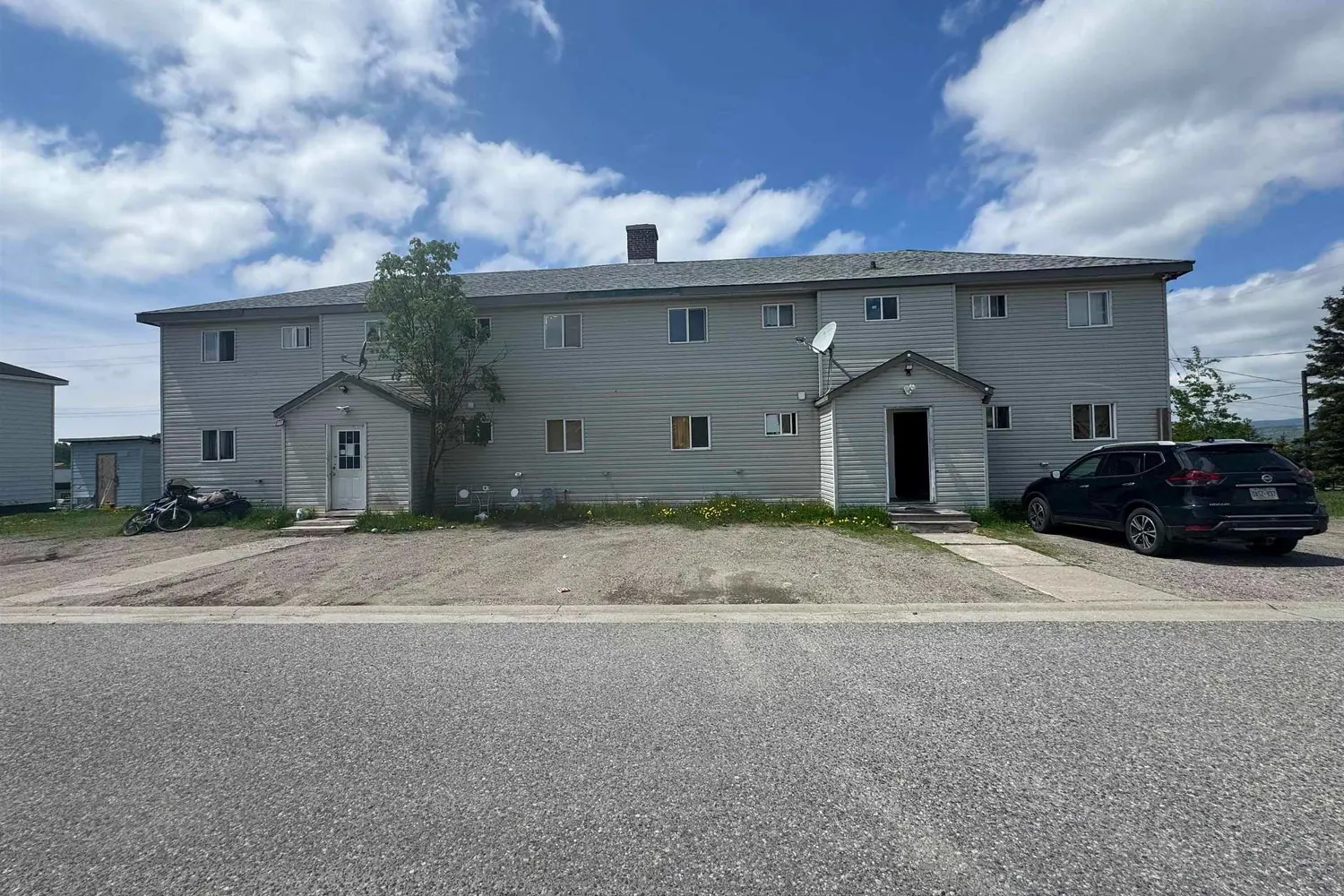 2 Whitman Court