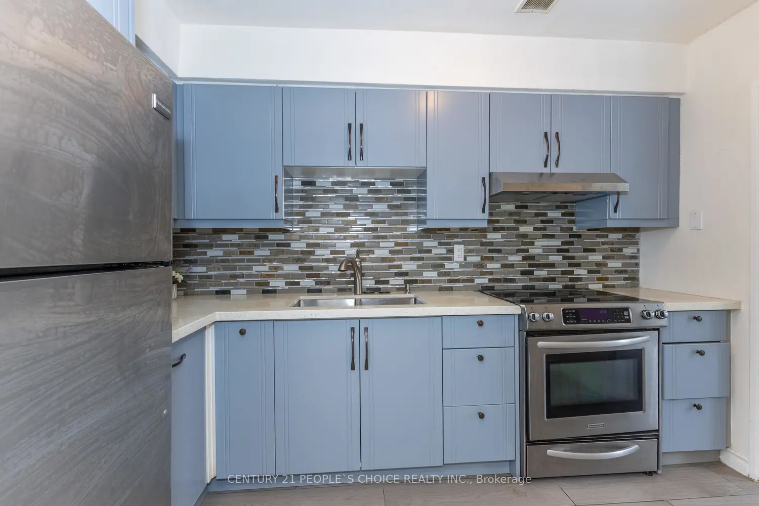 10 Eddystone Avenue 106 photo 5