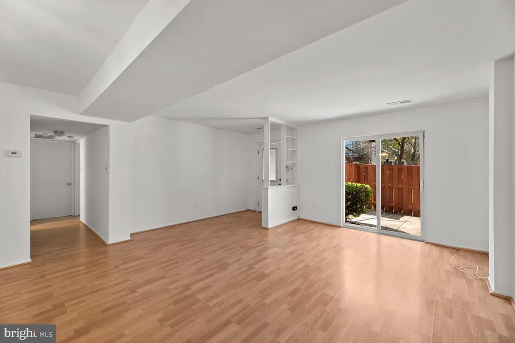 2344 Sun Valley Circle Unit 2-AB, Silver Spring, MD 20906 photo 2